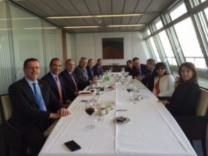 NP-12-FOTO-ALMUERZO-NESTLE-MARZO-2-e1461358548930-450x338